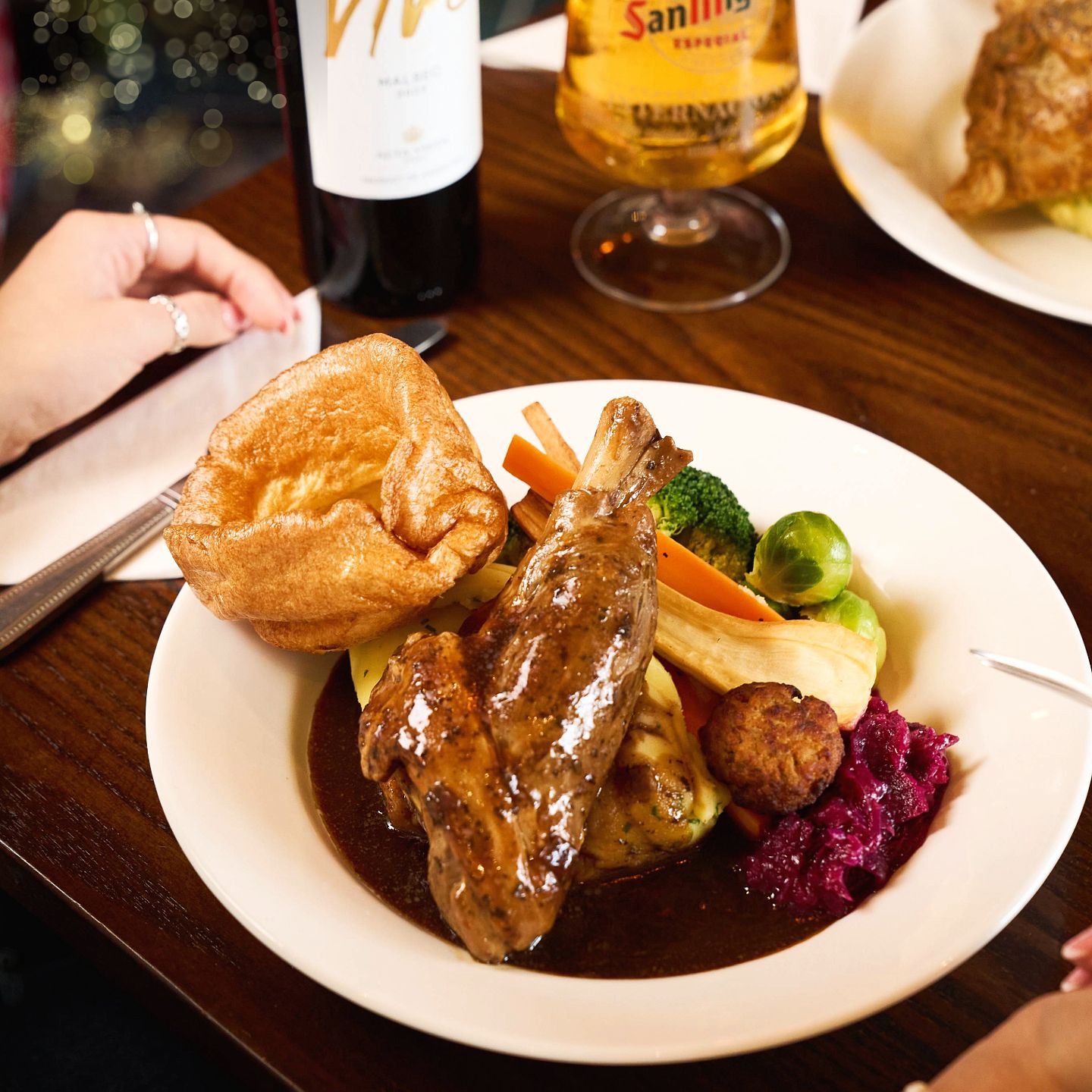 Christmas Day Lunch, Dinner & Dining at The Ye Olde Crown in Rayleigh