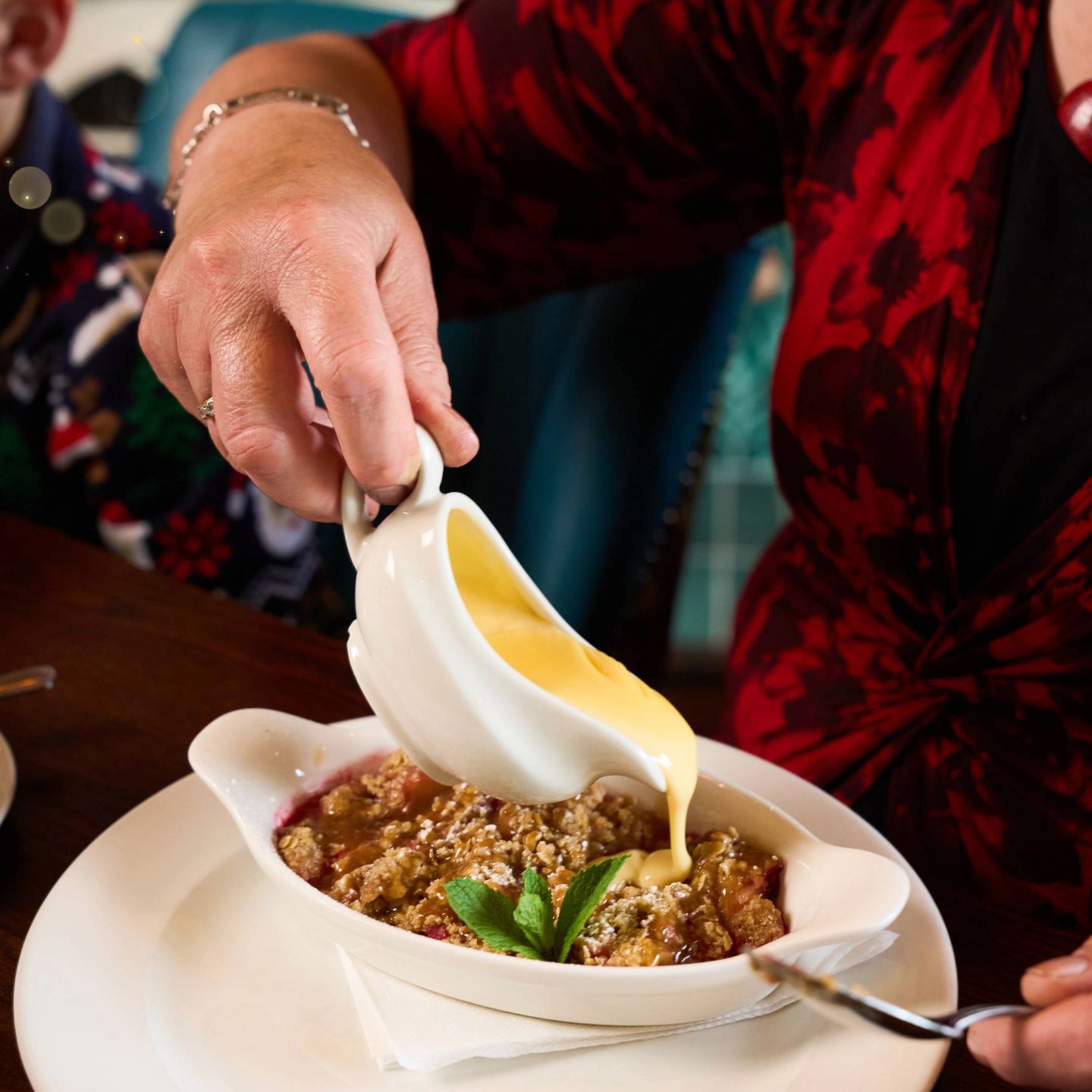 Christmas Day Lunch, Dinner & Dining at The Ye Olde Crown in Rayleigh